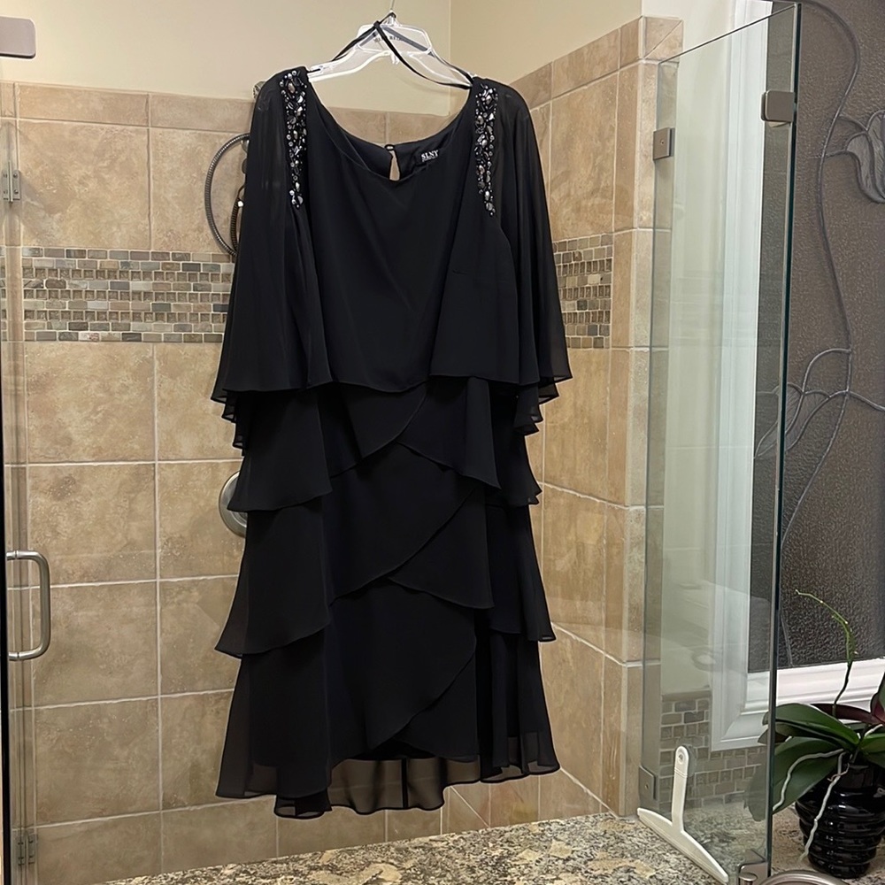 Womens dressy wedding guest dress.